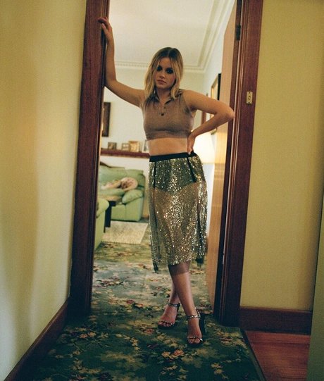 Angourie Rice star art photos