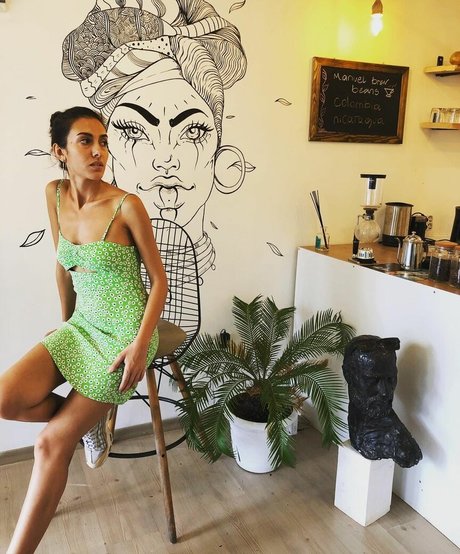 Asli Sevi actress galleries