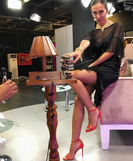 Asli Sevi sexy actress archive