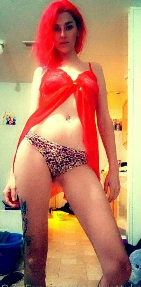 polycouplefree model pretty archive