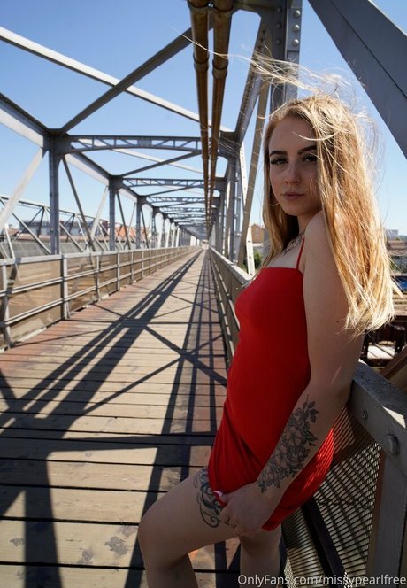 brittneyleathers pornstar nice photos