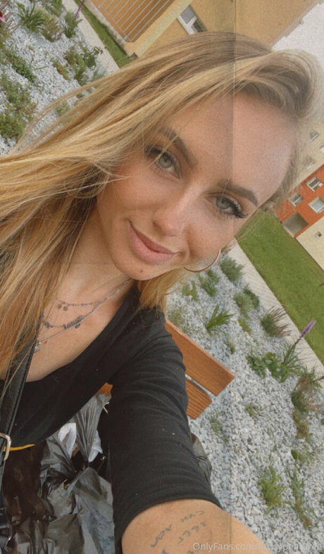 brittneyleathers xxx star picture