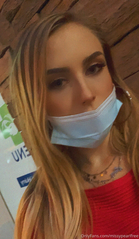 brittneyleathers free actress pictures