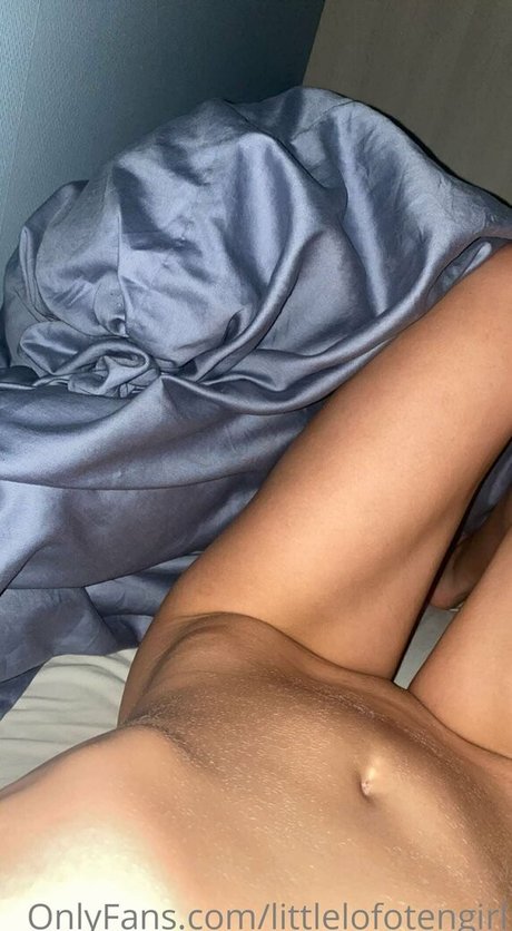 littlelofotengirl free pornstar image