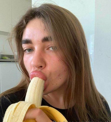 raketaraketa1998 sexy star gallery