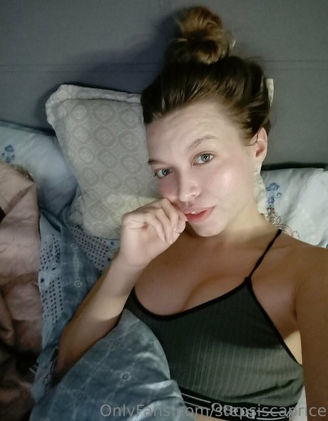 roxanne moore nudes pornstar pics