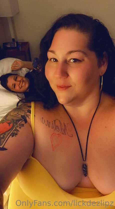 lickdezlipz sexy model photos