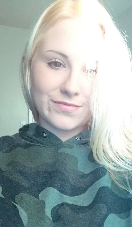 katiiemae nice star picture