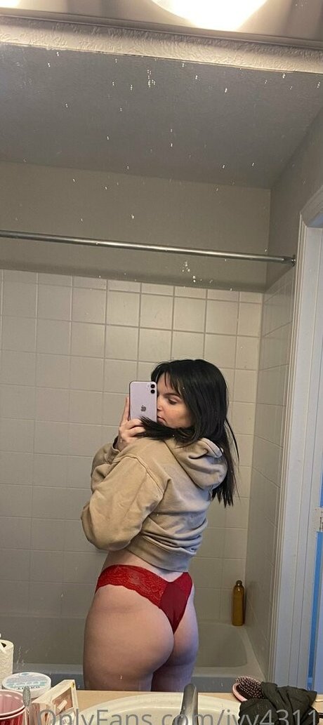 ivy4311 high quality actress gallery