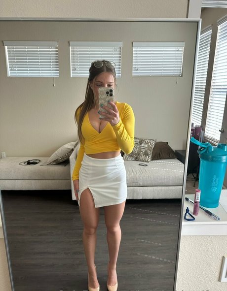 brookeblondfree model hd picture