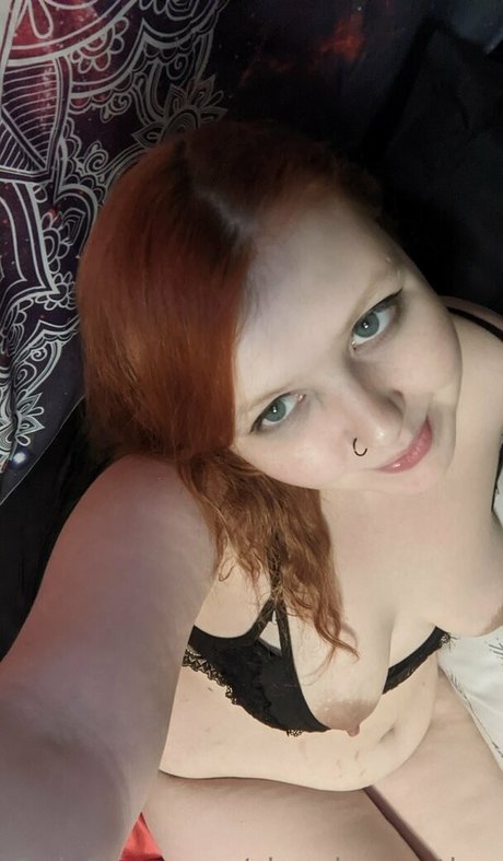 sinspicesexting star naked pictures