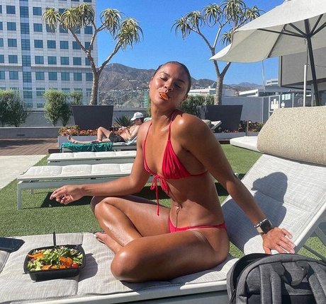 Jordan Coleman high quality star photo