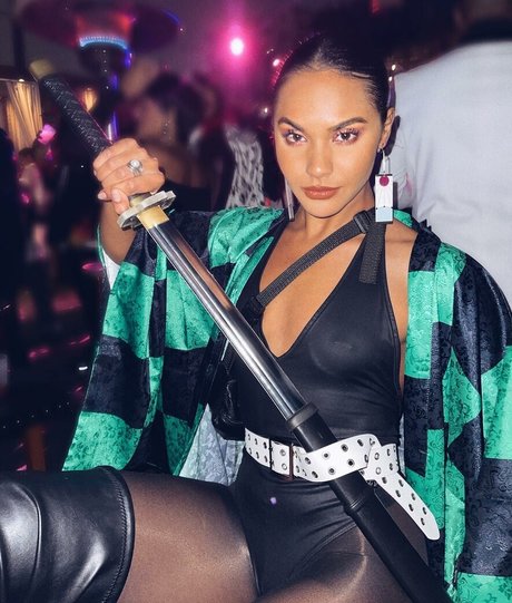 Jordan Coleman pornstar sex img