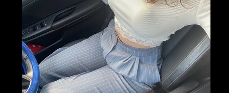 Elizabeth Grace adult actress photo