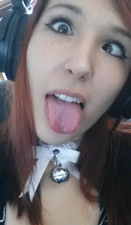 Seafoam Kitten s ASMR nice model picture