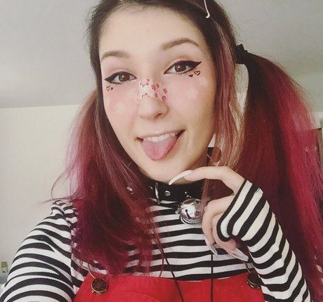 Seafoam Kitten s ASMR pornstar erotic images