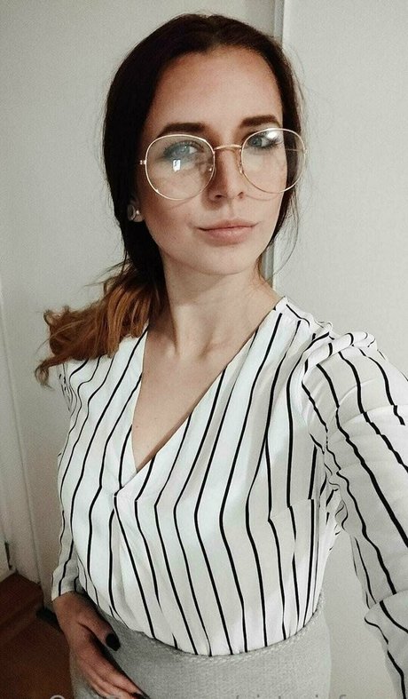 victoriafame sex model img