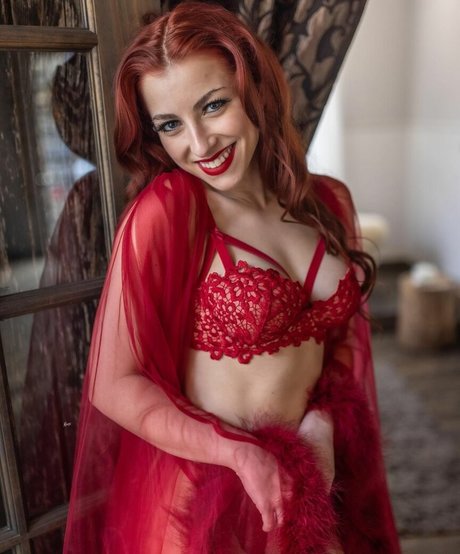 irresistible ivy xxx pornstar img