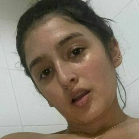 dayscolina star hot photos