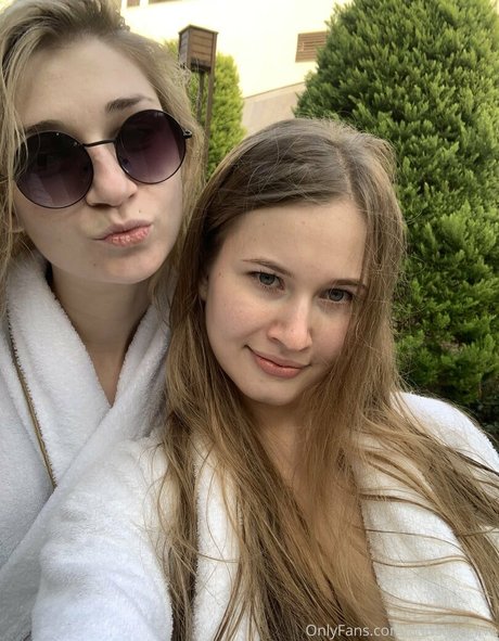 christine live hd model archive