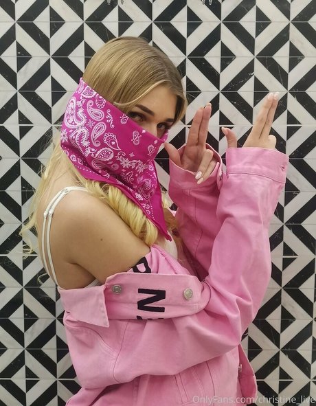 christine live actress img