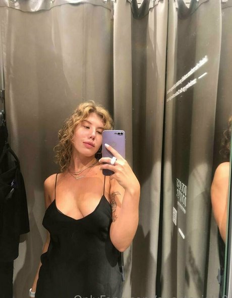 twerkingpeach model free img