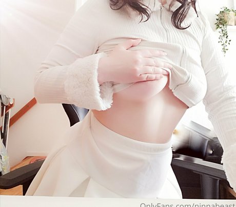 ninnabeast xxx actress image