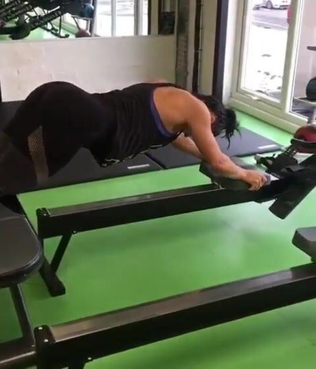 Suzy Hanah model nudes img