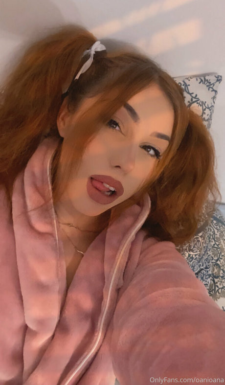 oanioana model high quality photos