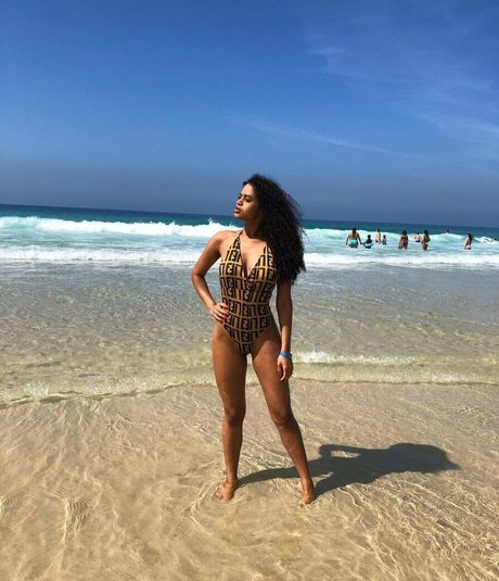 Vitoria rocha 20 nude star photos