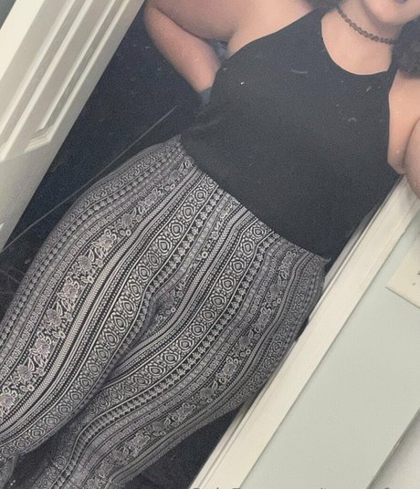 taerapfree pornographic model images