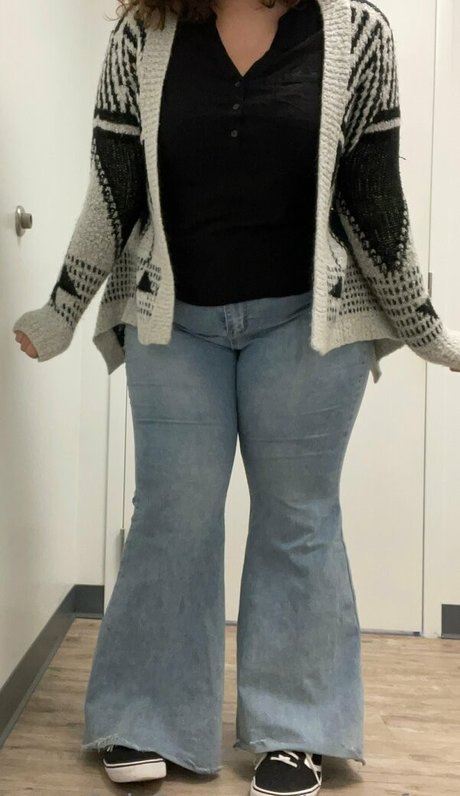 taerapfree high quality actress pics