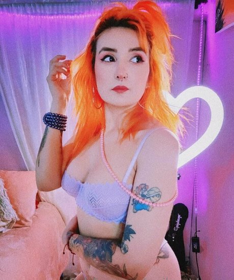 aprilswetdreams star free pics