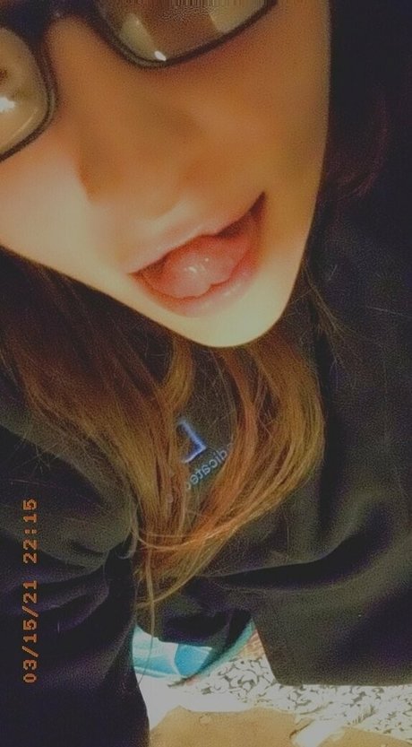 aurieleann nudes pornstar pics