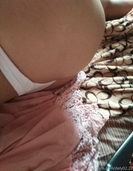 dulce bebe 10 xxx actress pictures