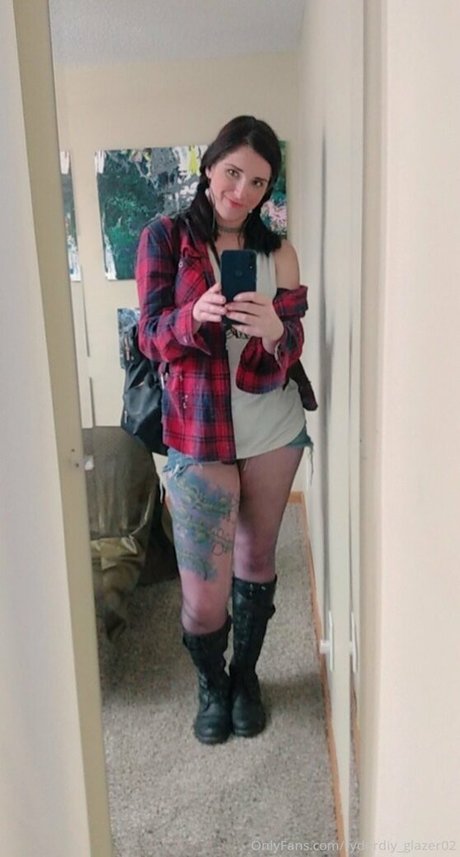 imamazingbitch pornstar beautiful img