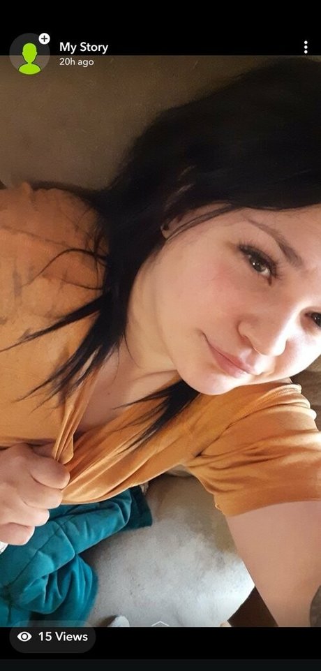 wetkitten666 naked pornstar img