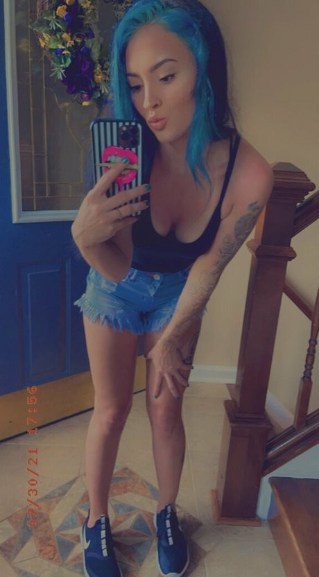 ladyjayyy23 model xxx picture