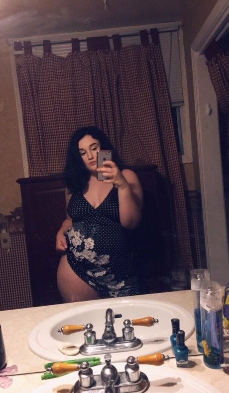 roxieyourdream model naked pictures