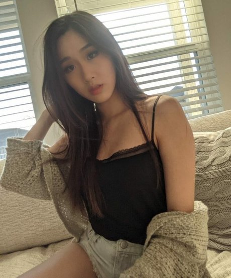 Yougelly nude star pics