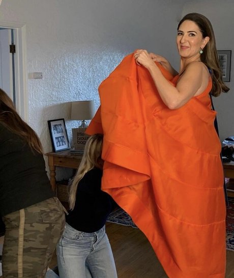 D Arcy Carden pretty pornstar photos