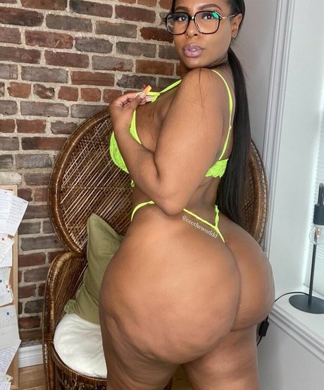 Fat Booty Bae pornstar free pics
