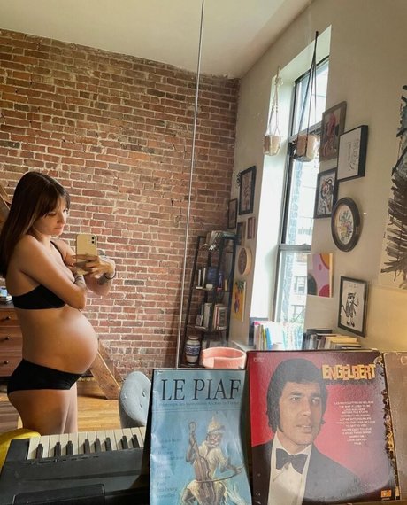 Alanah Mackie adult actress pics