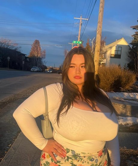 Sara M star best pictures