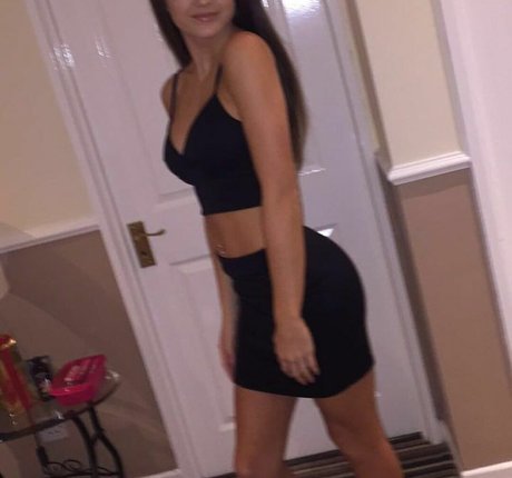 Laura Brophy model photo