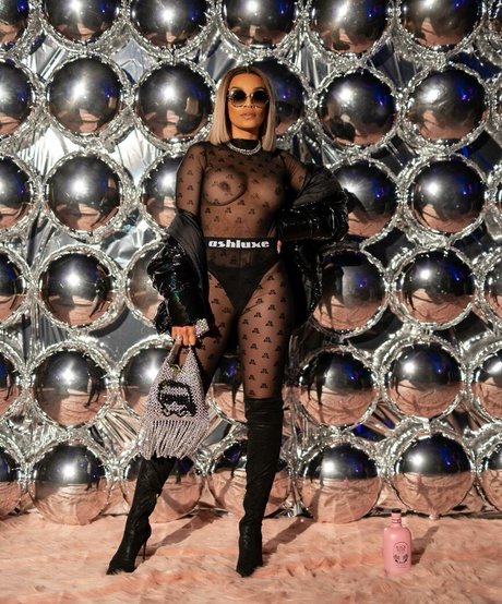 Pearl Thusi high quality pornstar pictures