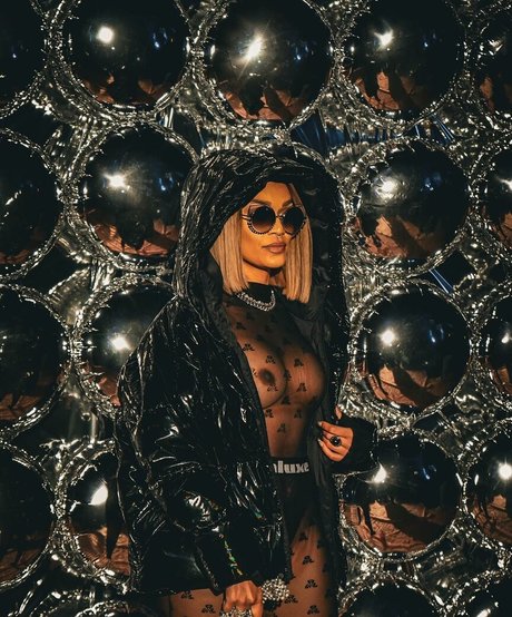 Pearl Thusi hd model img