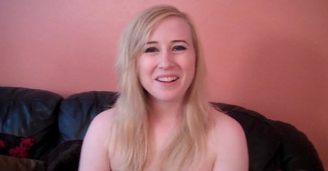 Satine Spark star pornographic picture