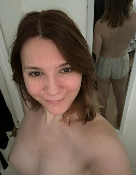 ladysharp model naked gallery