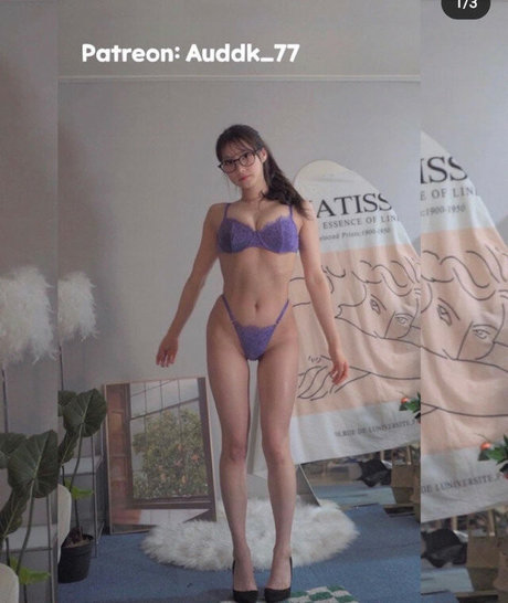 Auddk 77 model xxx pics